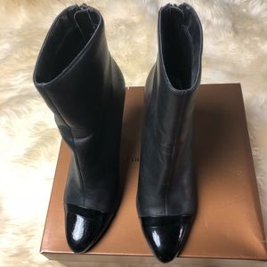 Worn once cap toe Ankle boots